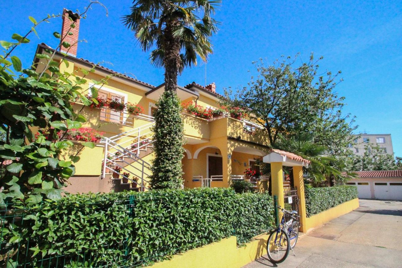 شقة Alenka Orange Novigrad Istria المظهر الخارجي الصورة